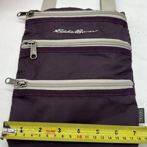 Eddie Bauer Purple Nylon Crossbody Lightweight Travel Bag MCB5128N - Picture 4 of 10